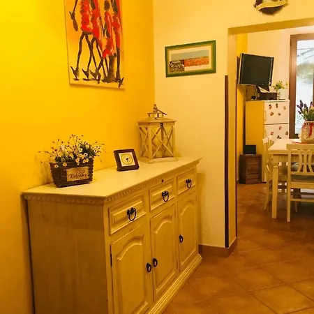 Apartment La Casa Di Margot *